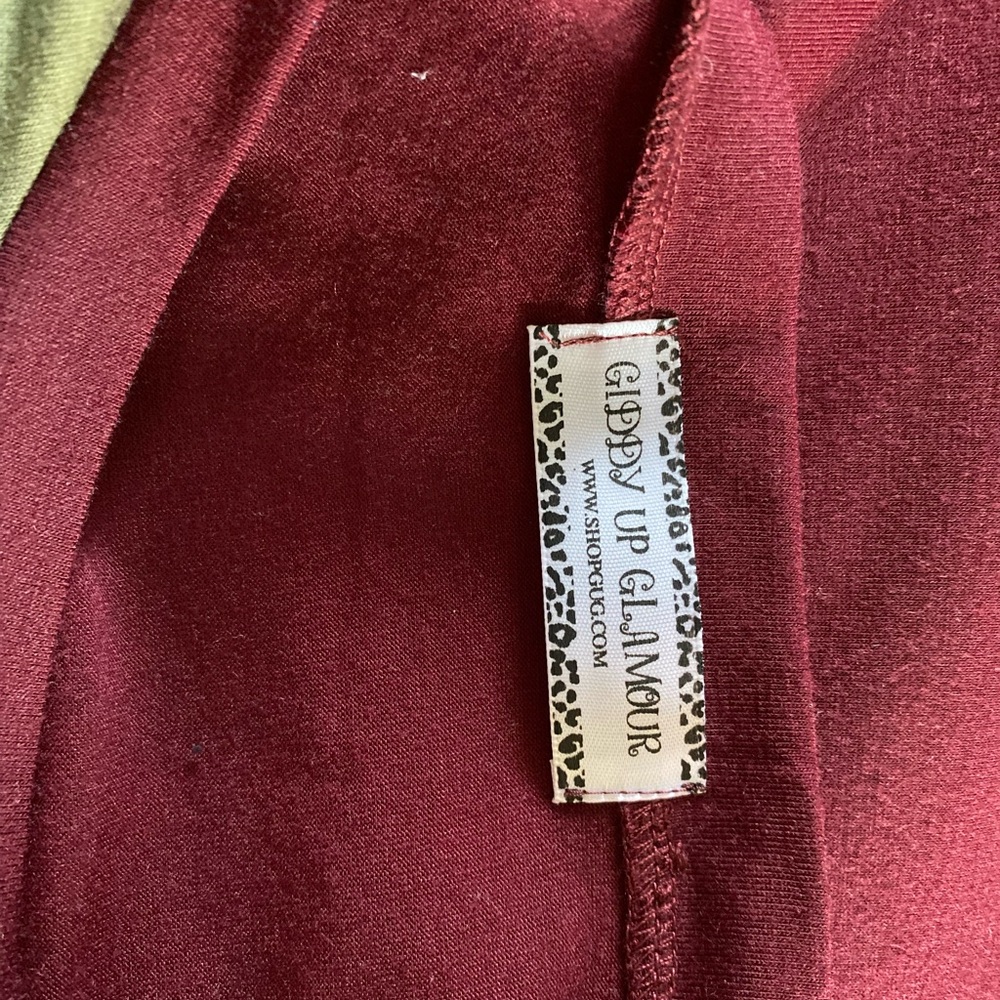 Giddy Up Glamour Women's Burgundy Long Sleeve Top